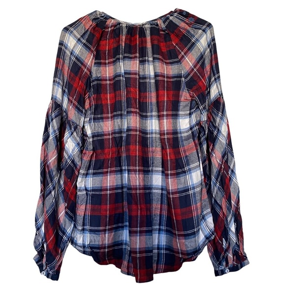 Vince Camuto Embroidered Blue and Red Peasant Blouse Size Small NWT - Picture 5 of 10